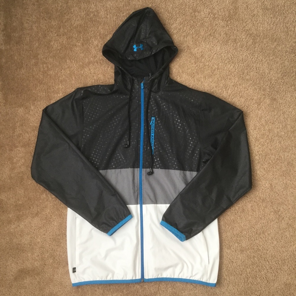 Under Armour lightweight jacket sz M
